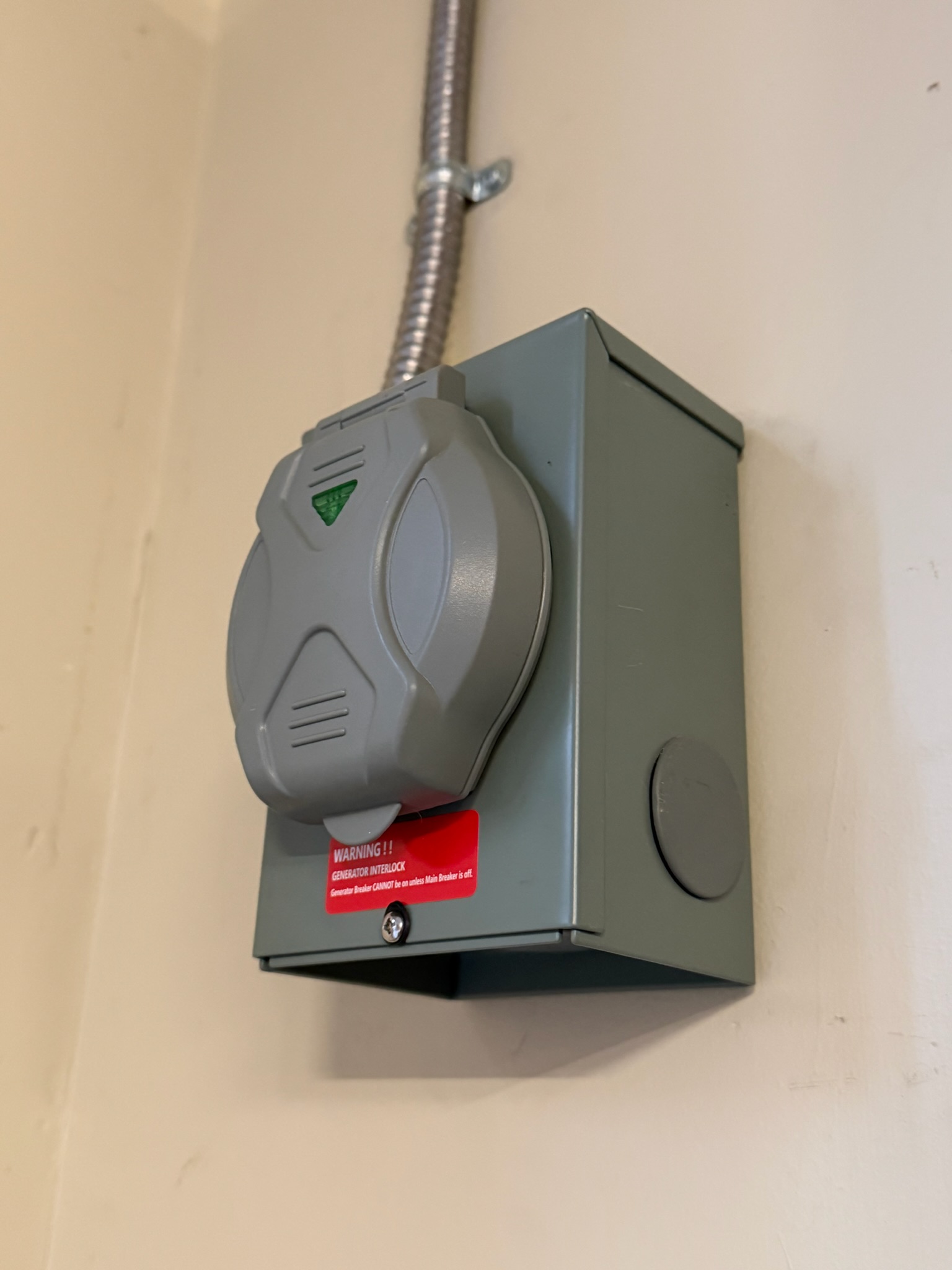 Exterior electrical work completed in Sacramento